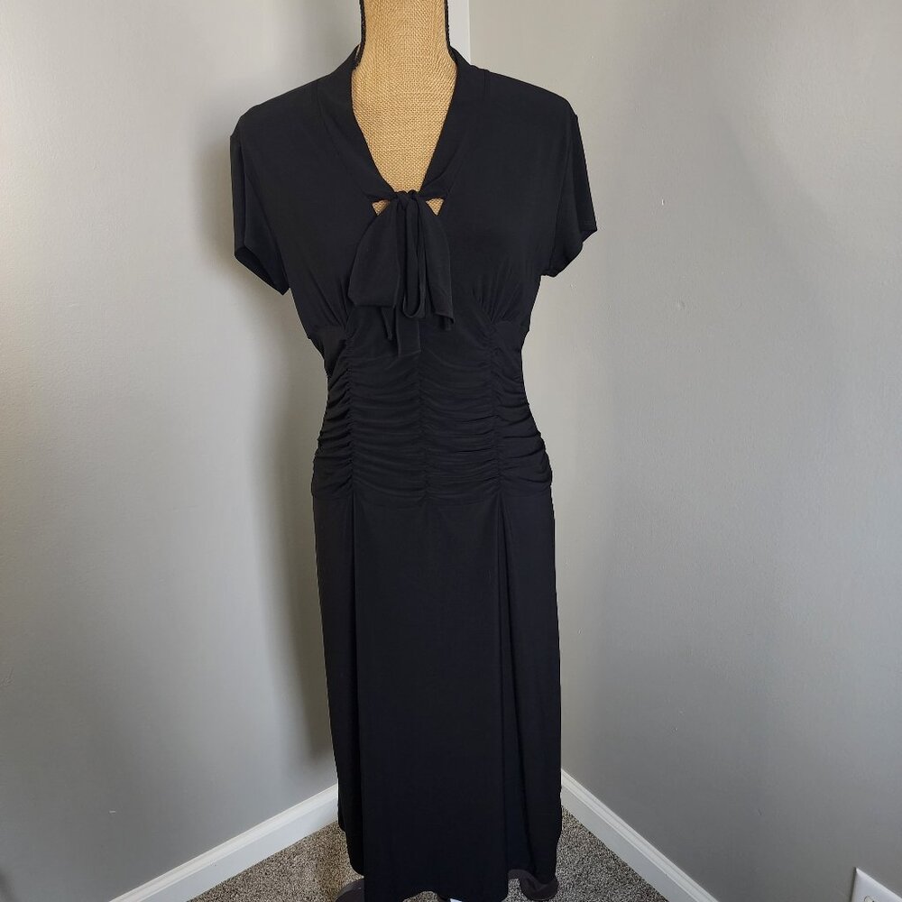 Sere Nade New York Black Ruched Midi LBD Bow Detail | Size Medium
